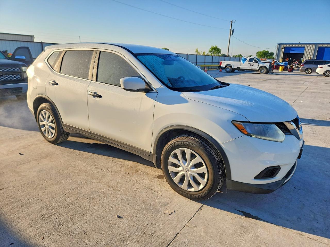 2016 Nissan Rogue S - Фото 4