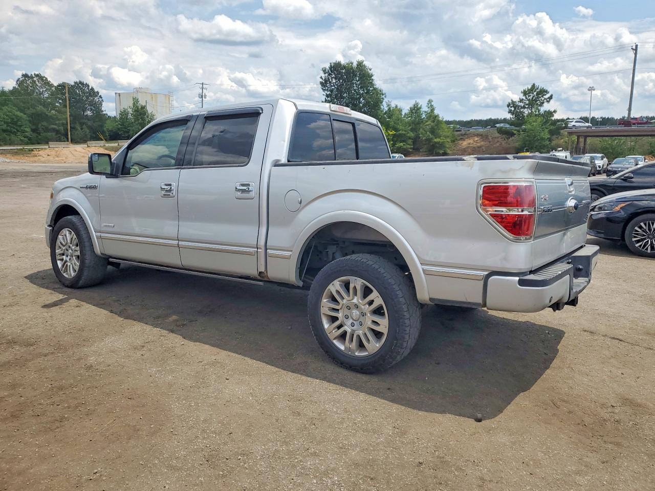2013 Ford F150 Supercrew - Фото 2