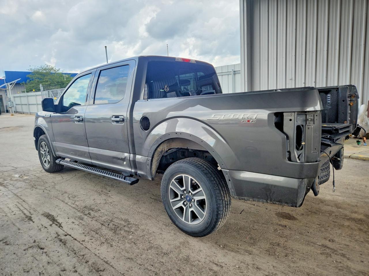 2016 Ford F150 Supercrew - Image 2