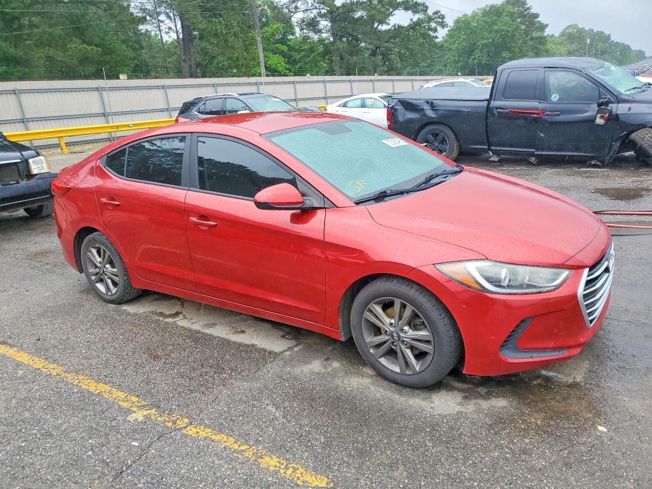 2017 Hyundai Elantra Se - Image 4