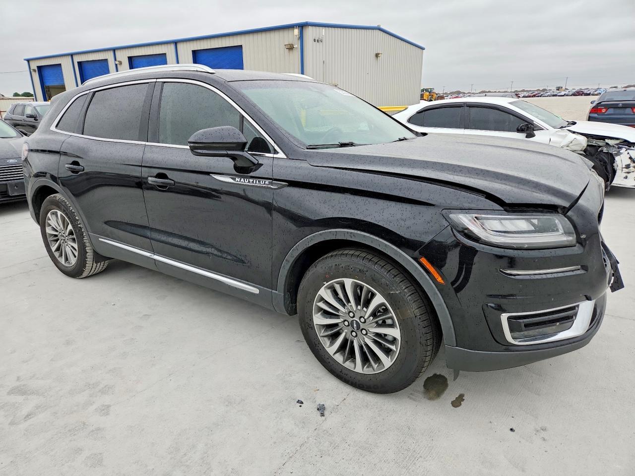 2019 Lincoln Nautilus Select - Фото 4