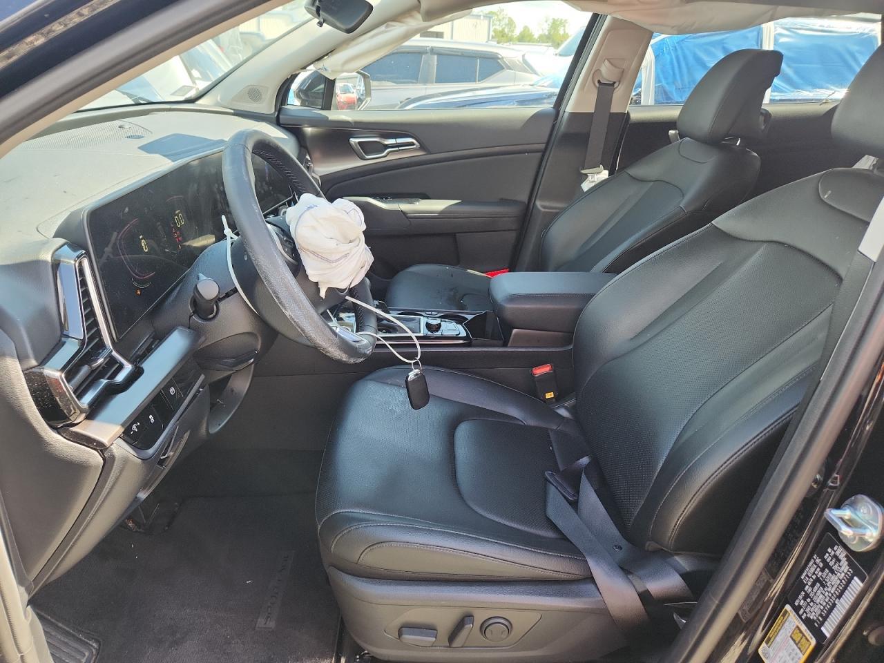 2025 Kia Sportage Ex - Image 7