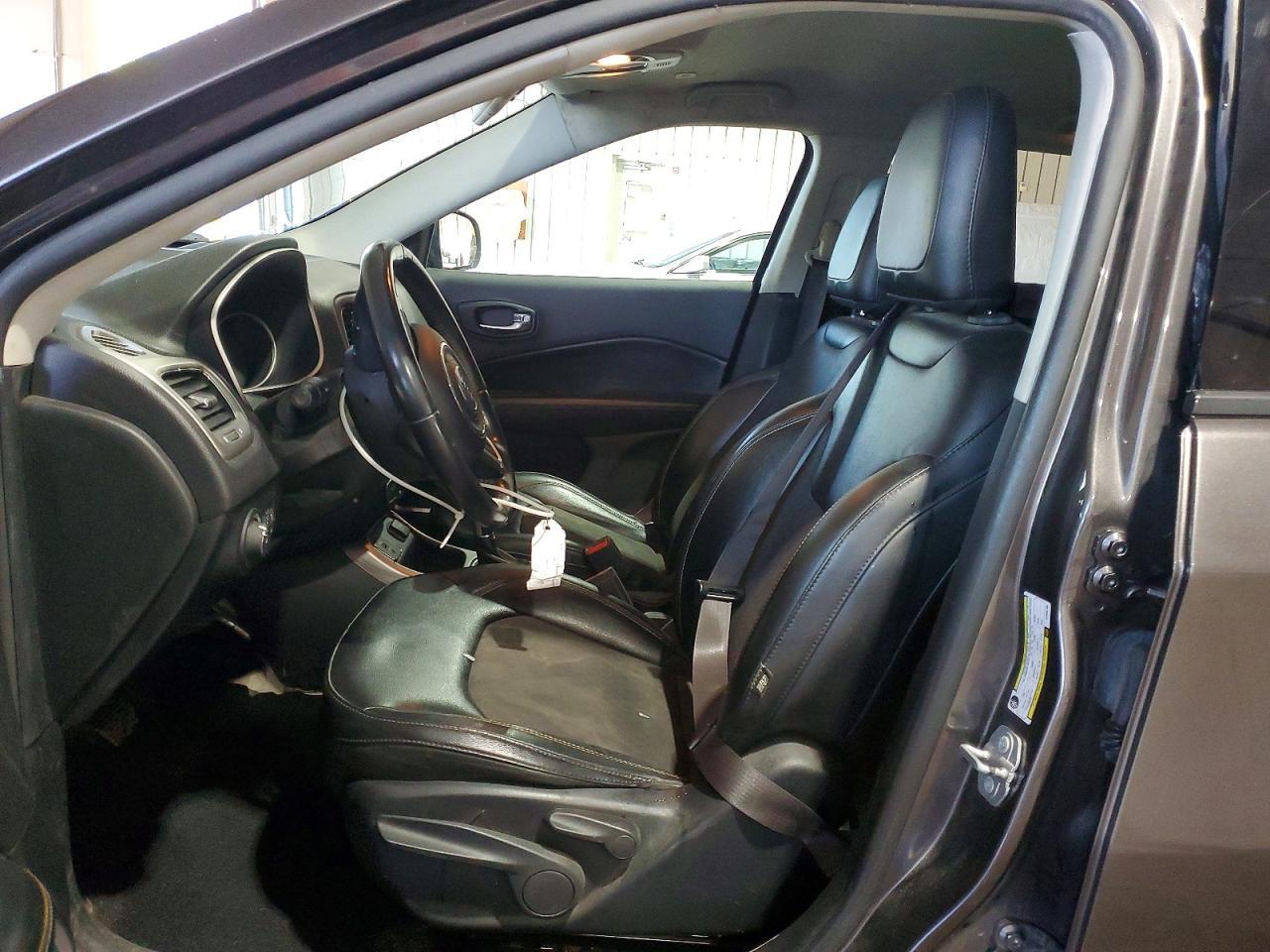 2019 Jeep Compass Latitude - Image 7
