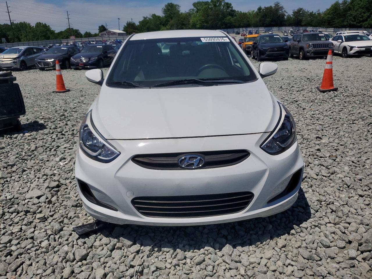 2017 Hyundai Accent Se - Image 5