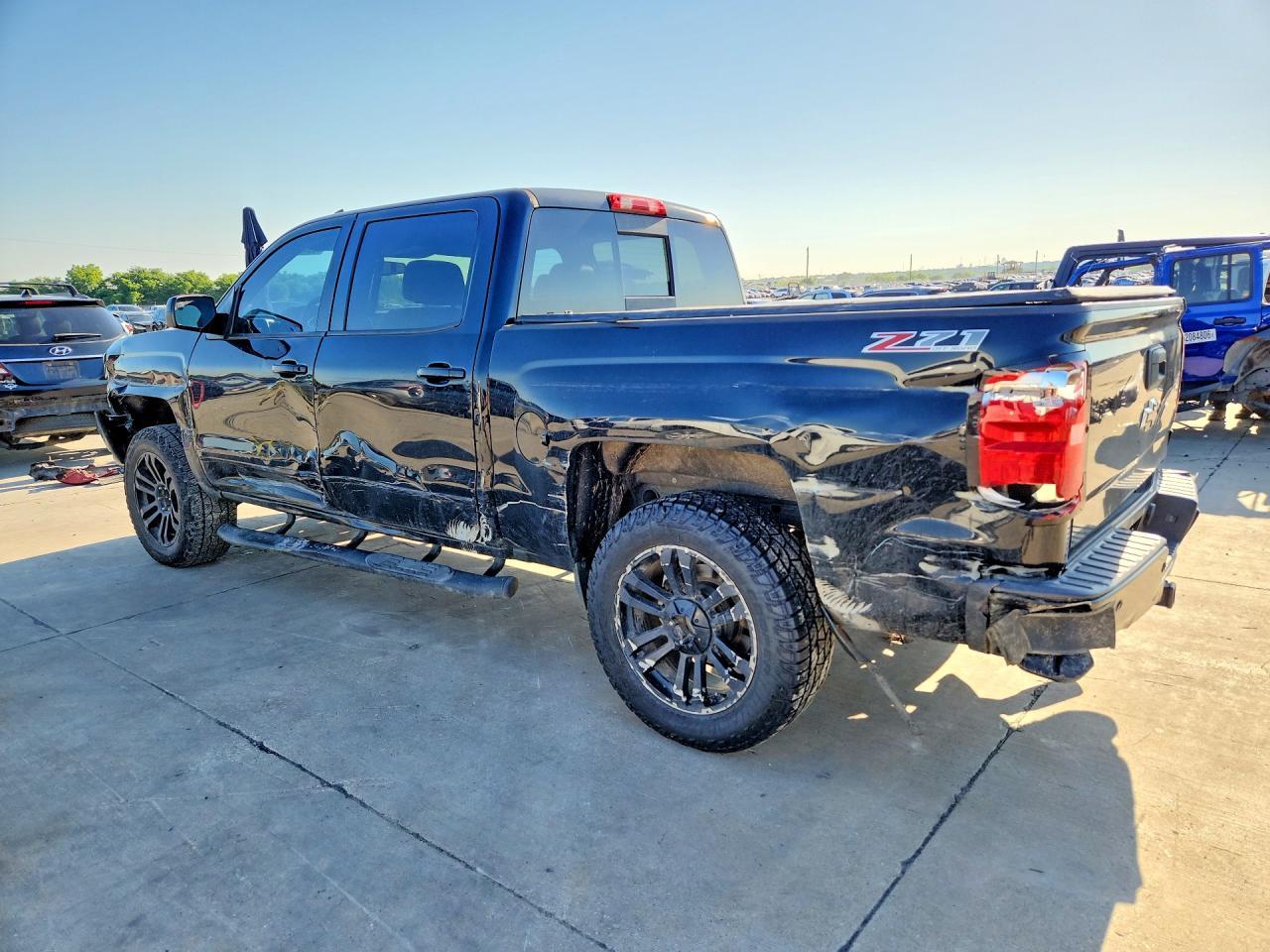 2017 Chevrolet Silverado K1500 Lt - Фото 2