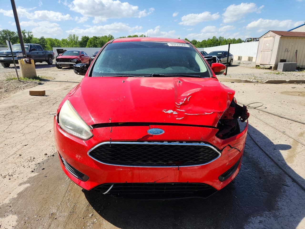 2015 Ford Focus Se - Image 5