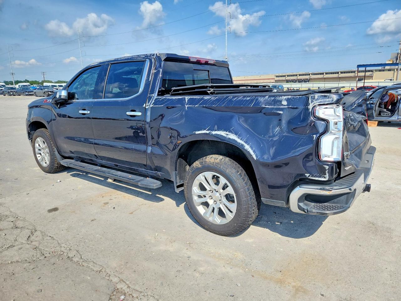 2023 Chevrolet Silverado K1500 Ltz - Фото 2