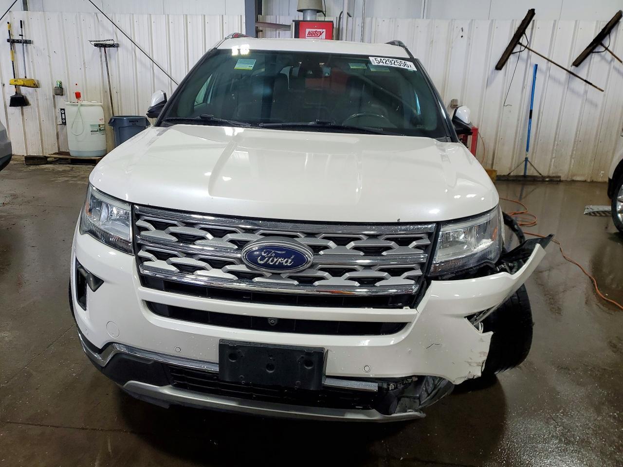 2019 Ford Explorer Limited - Фото 5