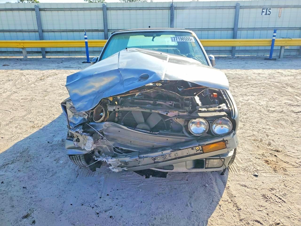 1991 BMW 318 I - Фото 5