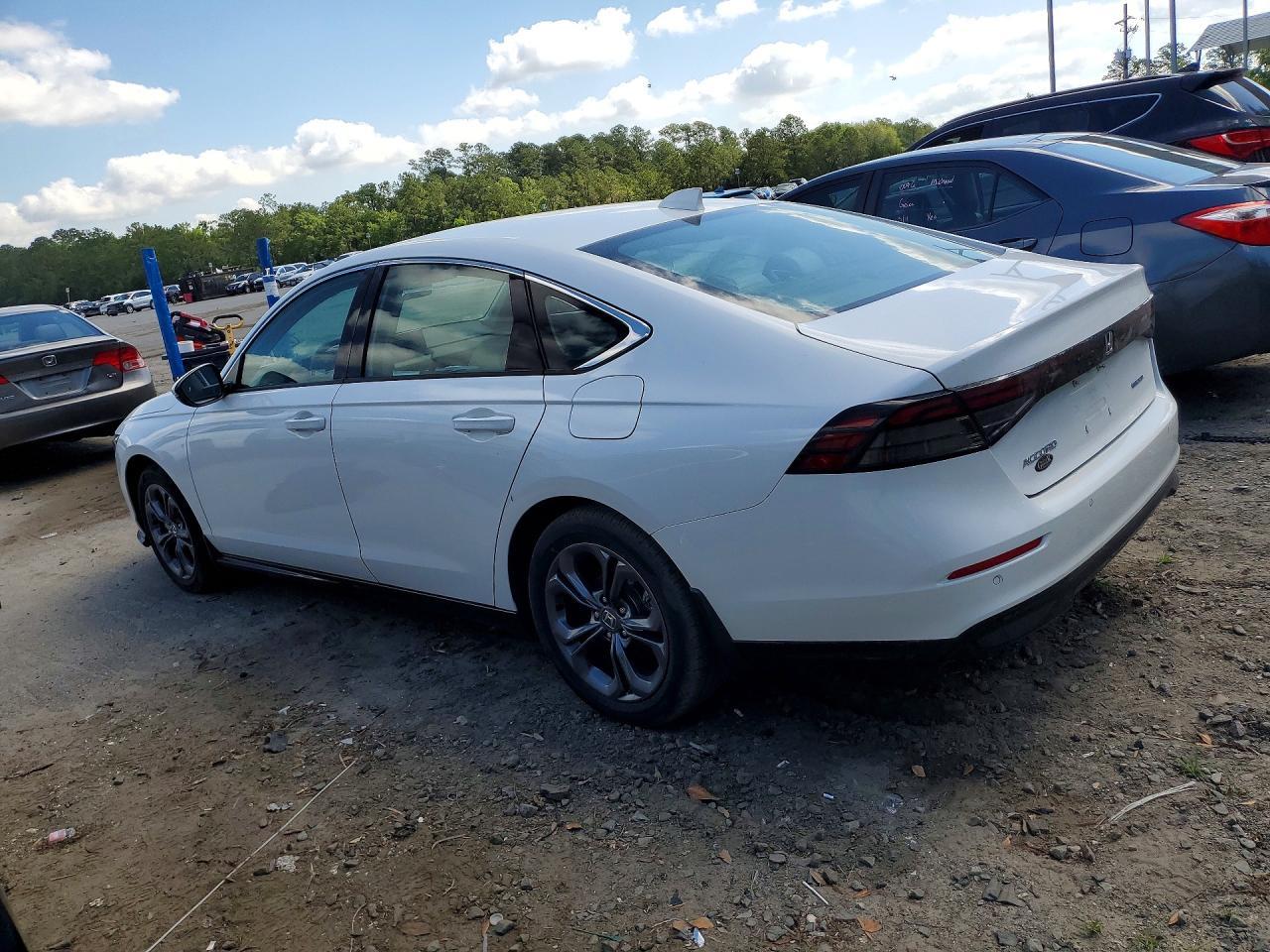 2025 Honda Accord Hybrid Exl - Image 2