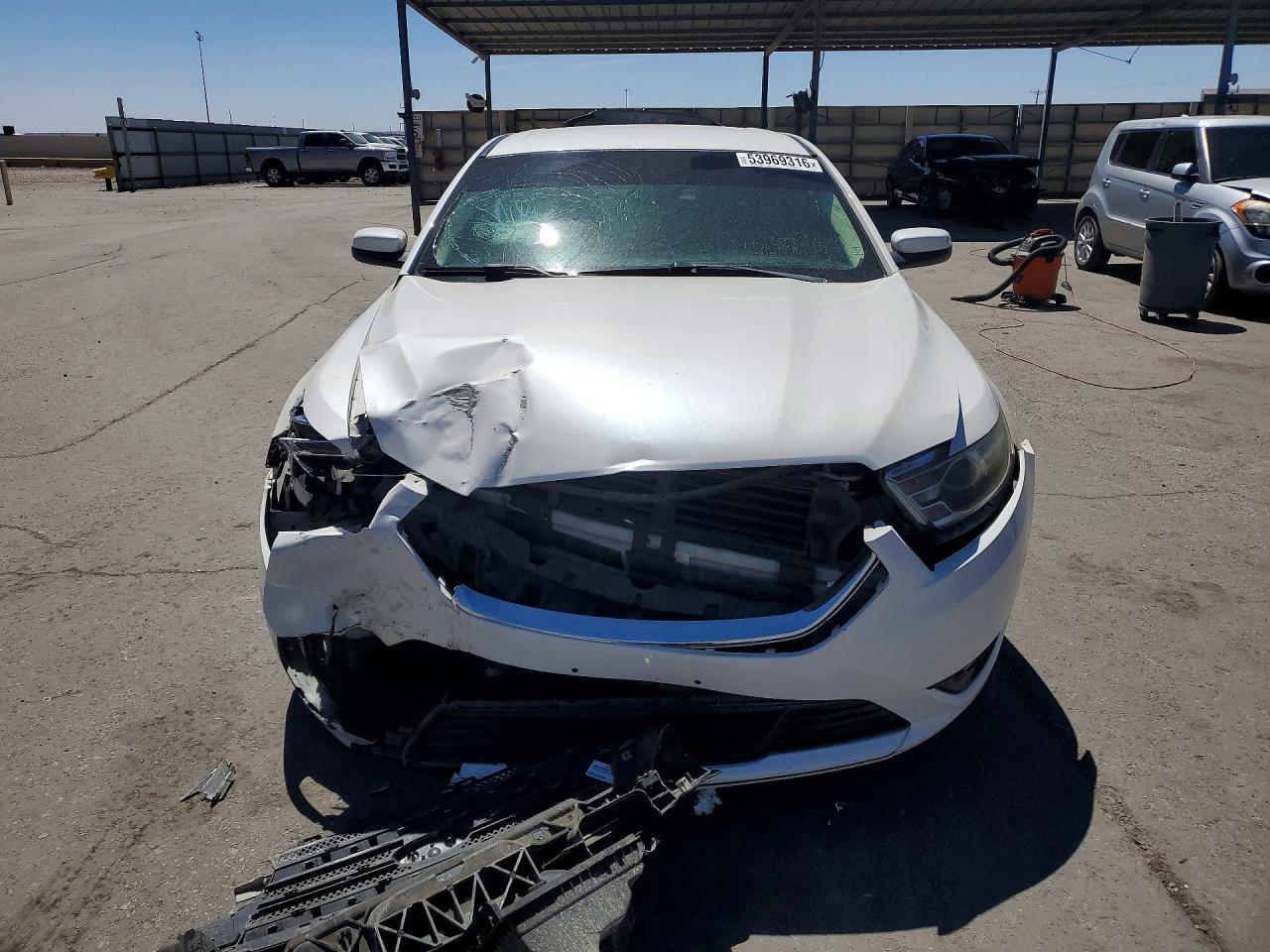 2015 Ford Taurus Sel - Image 5