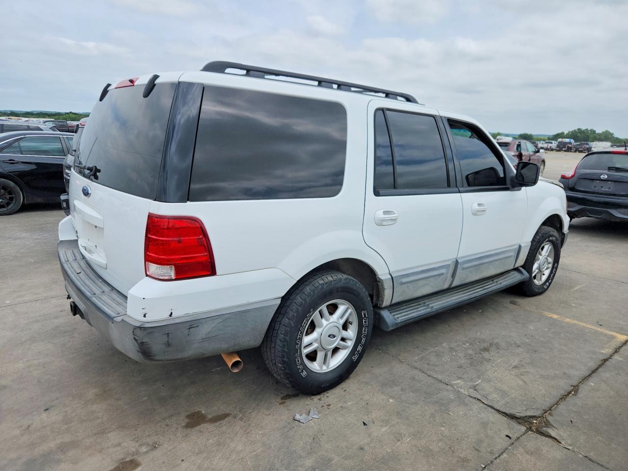2005 Ford Expedition Xlt - Фото 3