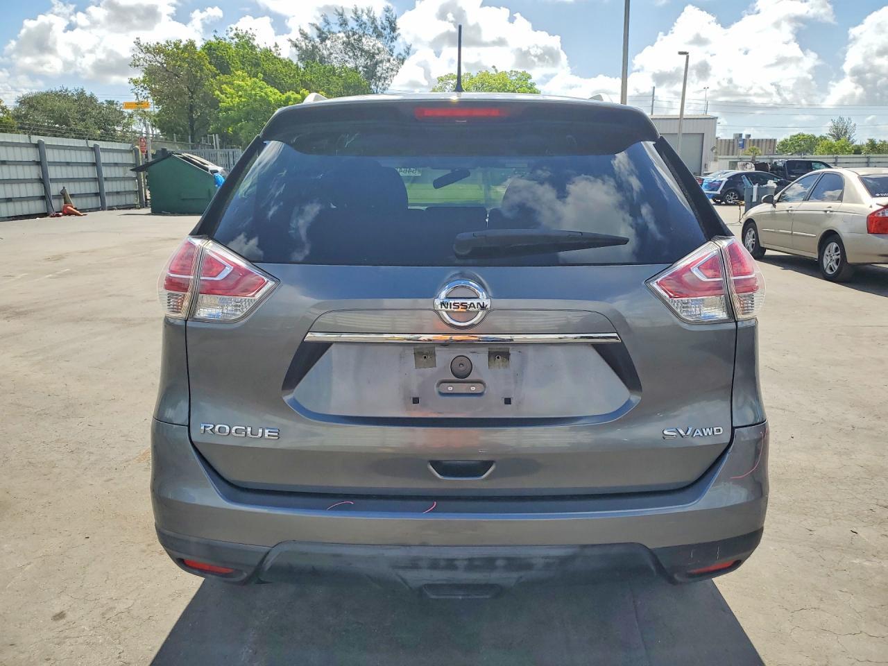 2015 Nissan Rogue Sv - Image 6