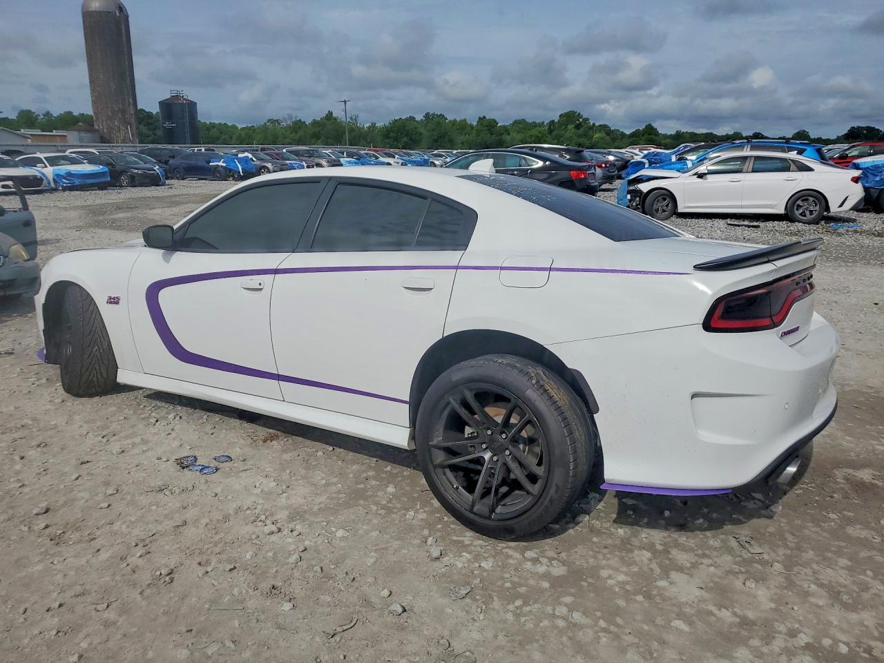2022 Dodge Charger R - Image 2