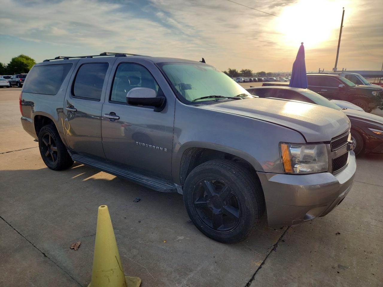 2009 Chevrolet Suburban C1500 Lt - Фото 4
