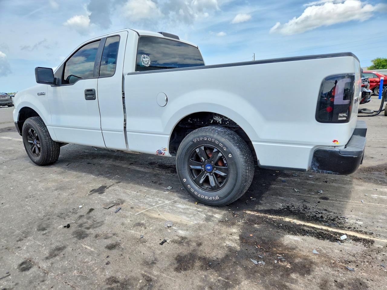 2005 Ford F150 - Фото 2