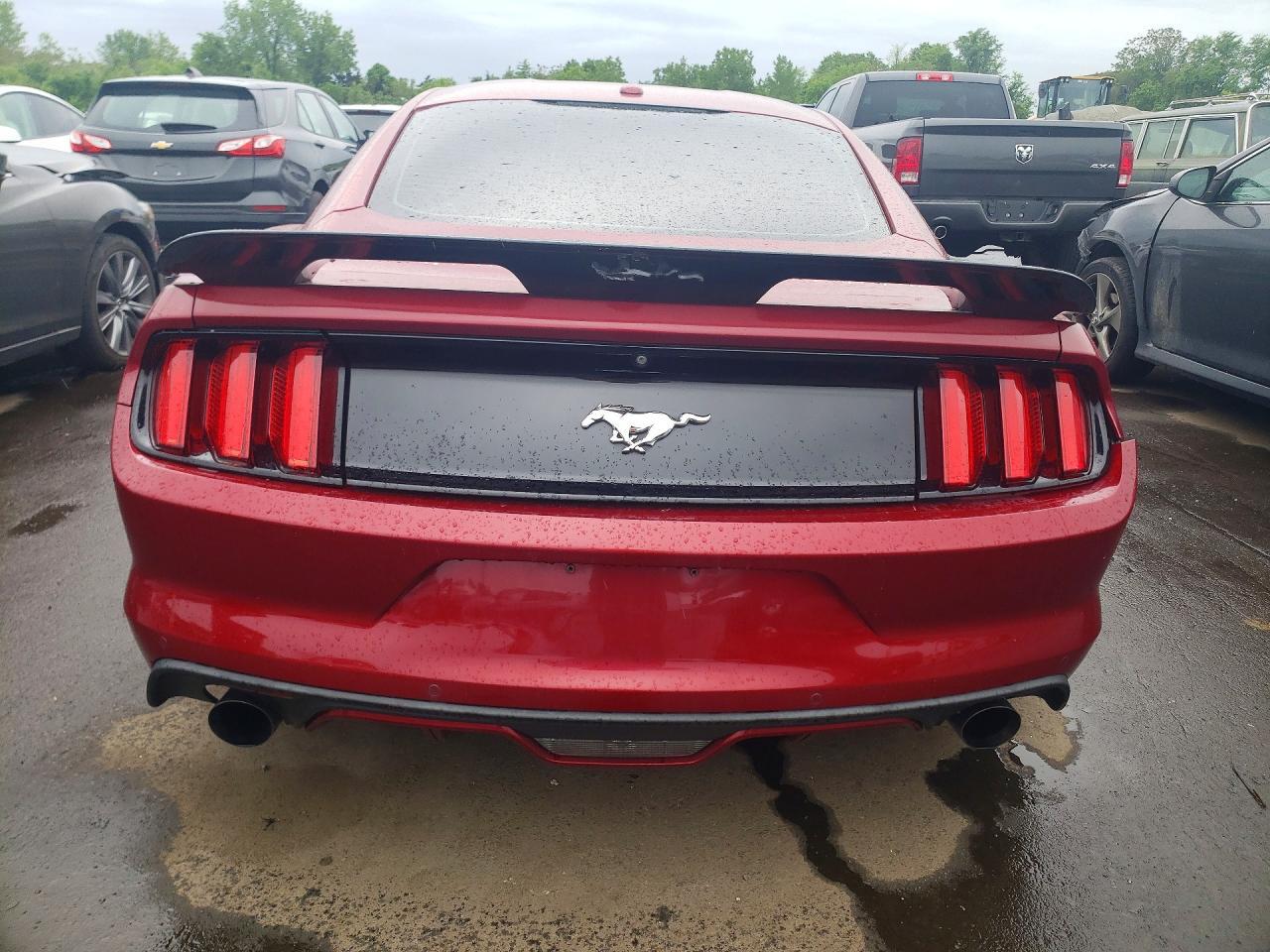 2017 Ford Mustang - Фото 6