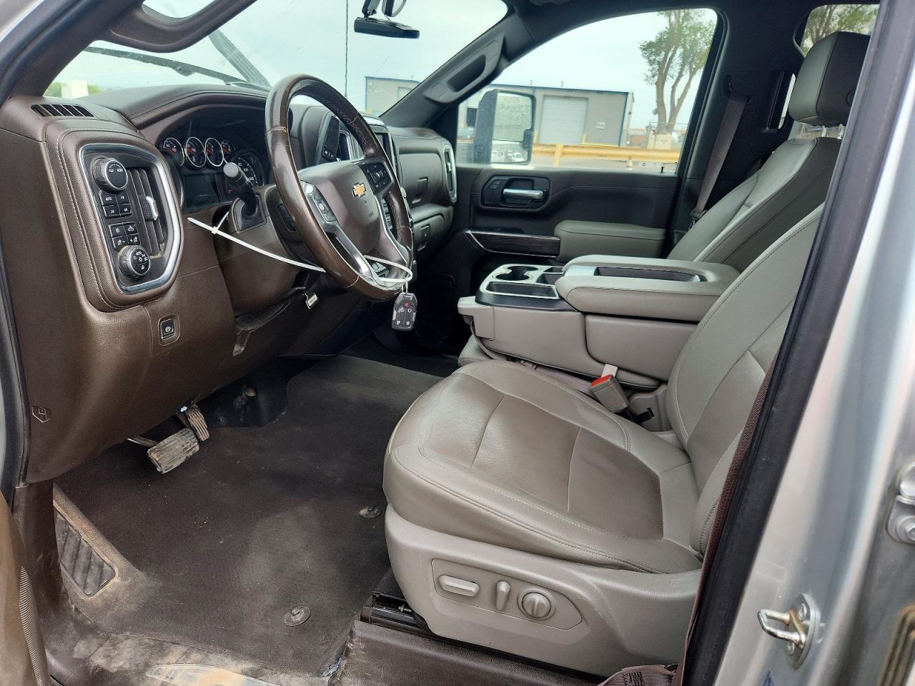 2022 Chevrolet Silverado K3500 Ltz - Image 7