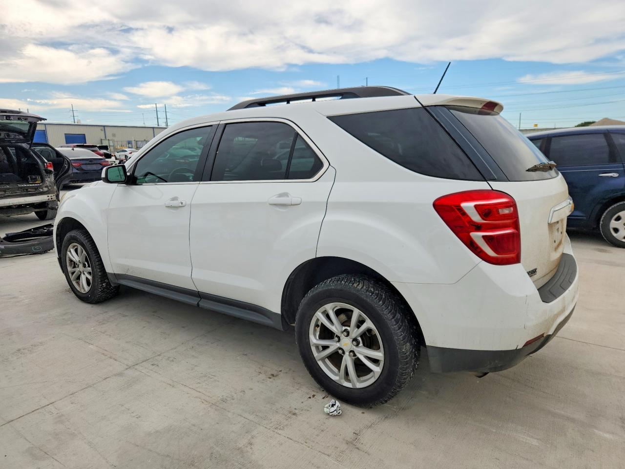 2016 Chevrolet Equinox Lt - Фото 2