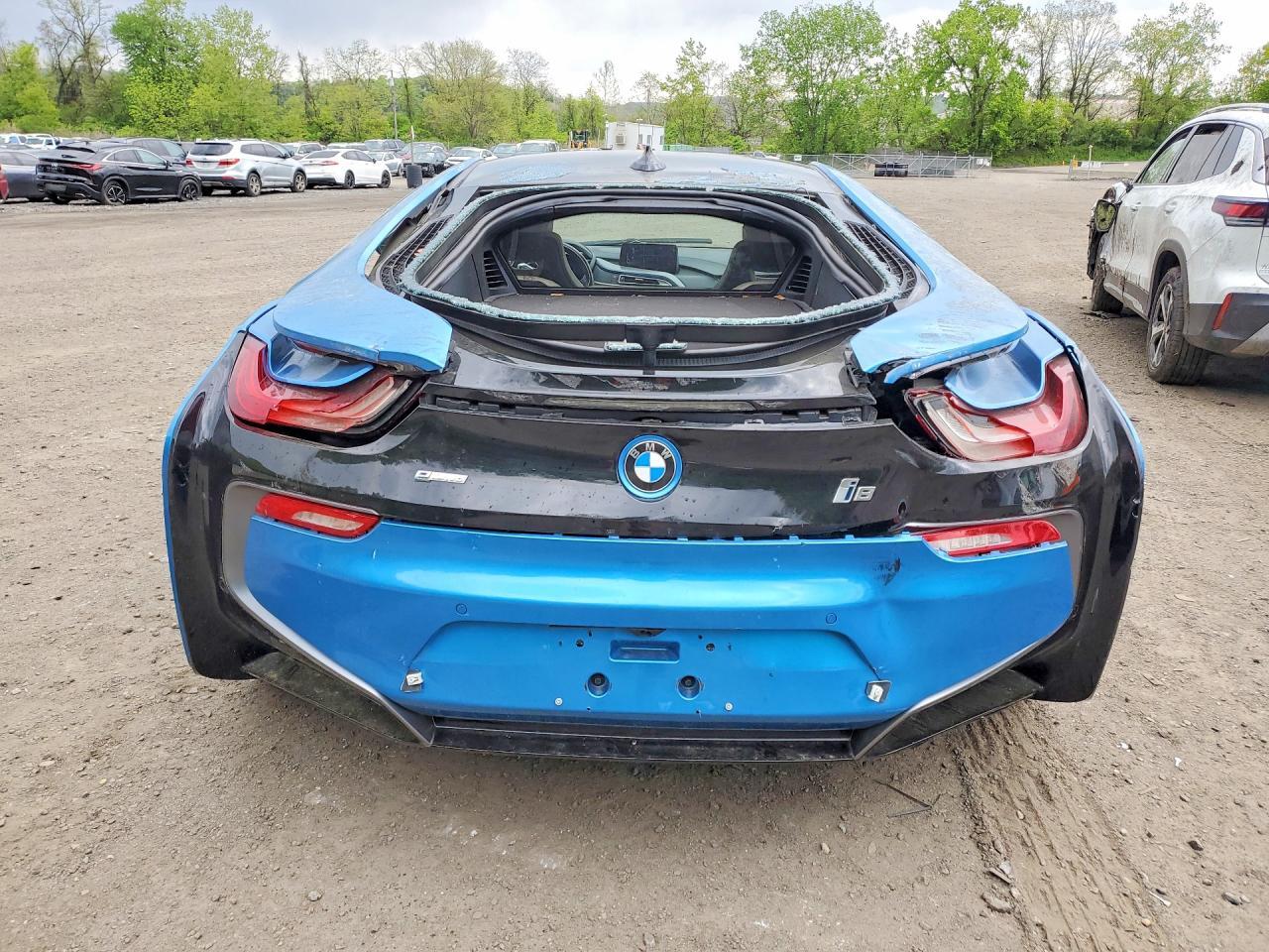 2016 BMW I8 - Image 6