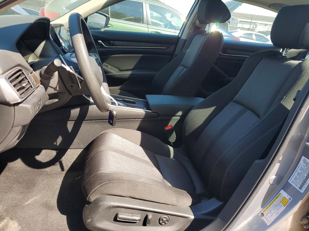 2020 Honda Accord - Image 7