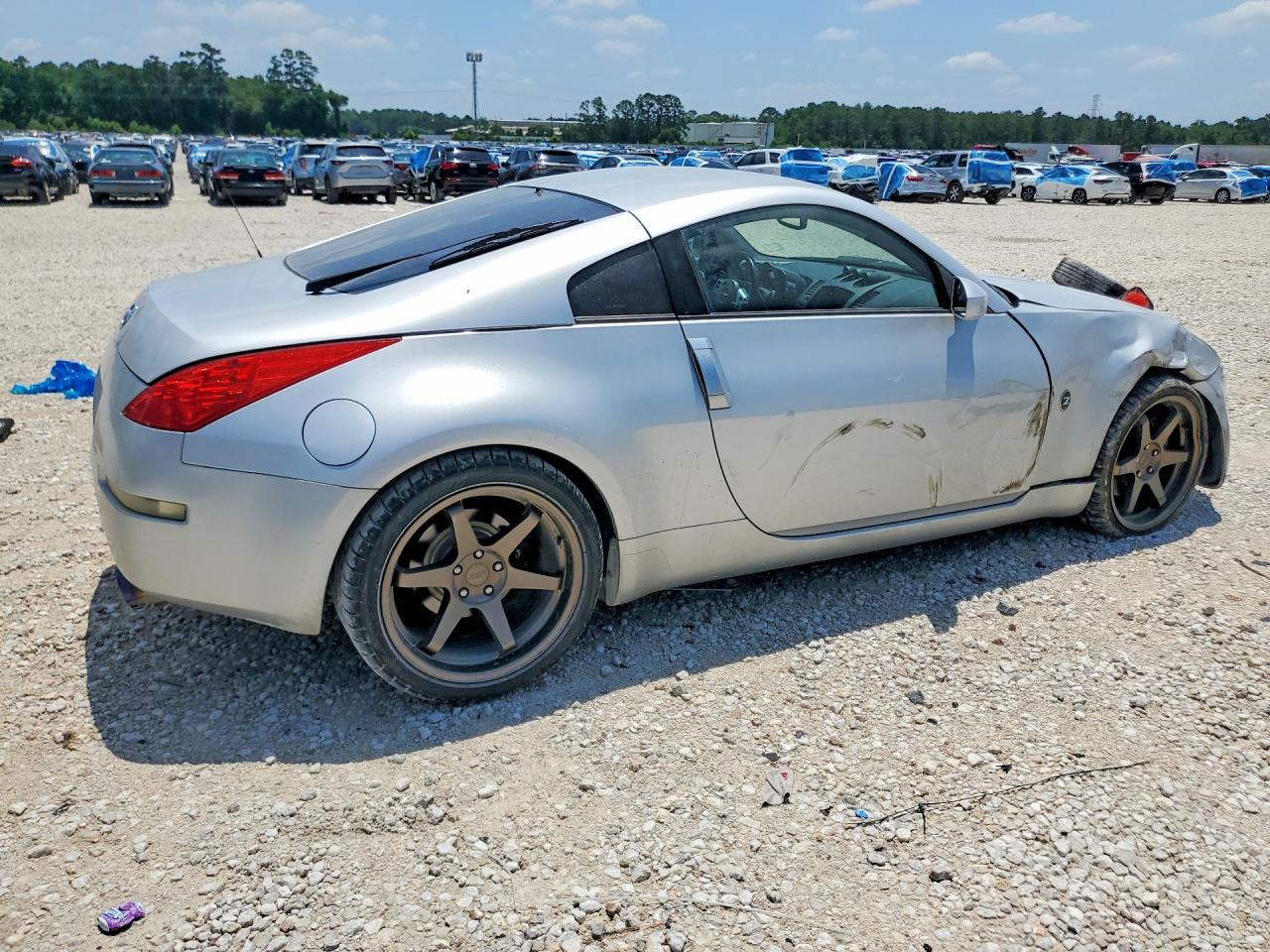 2006 Nissan 350Z Coupe - Фото 3