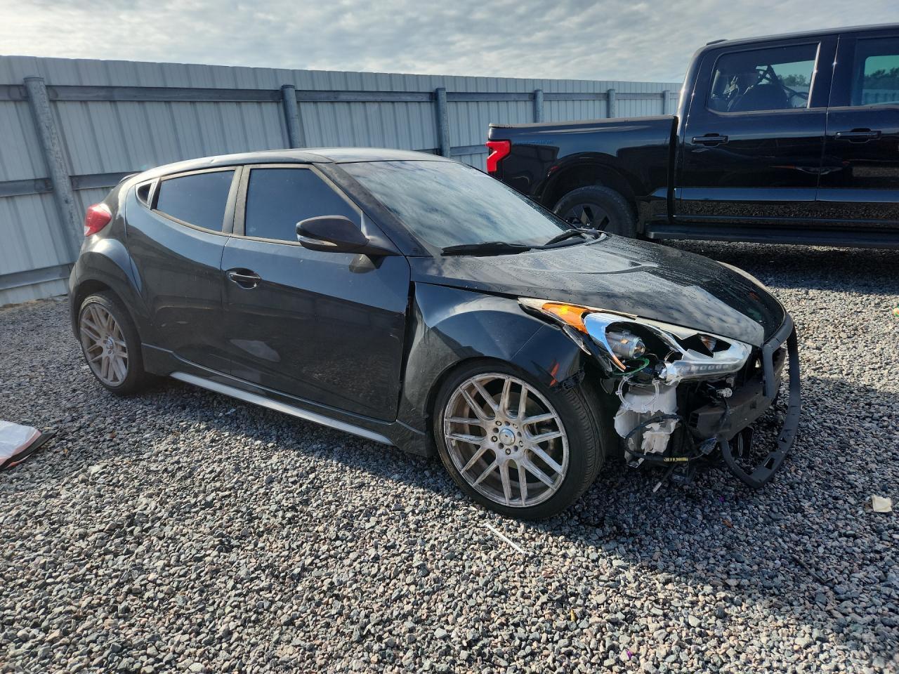 2016 Hyundai Veloster Turbo - Фото 4