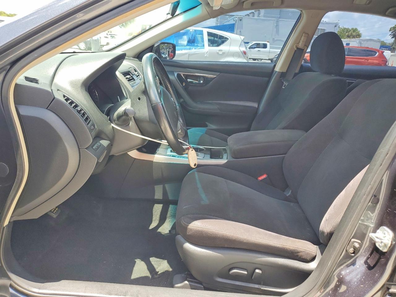 2013 Nissan Altima 2.5 - Image 7