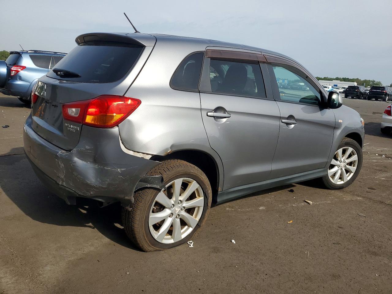 2014 Mitsubishi Outlander Sport Es - Фото 3