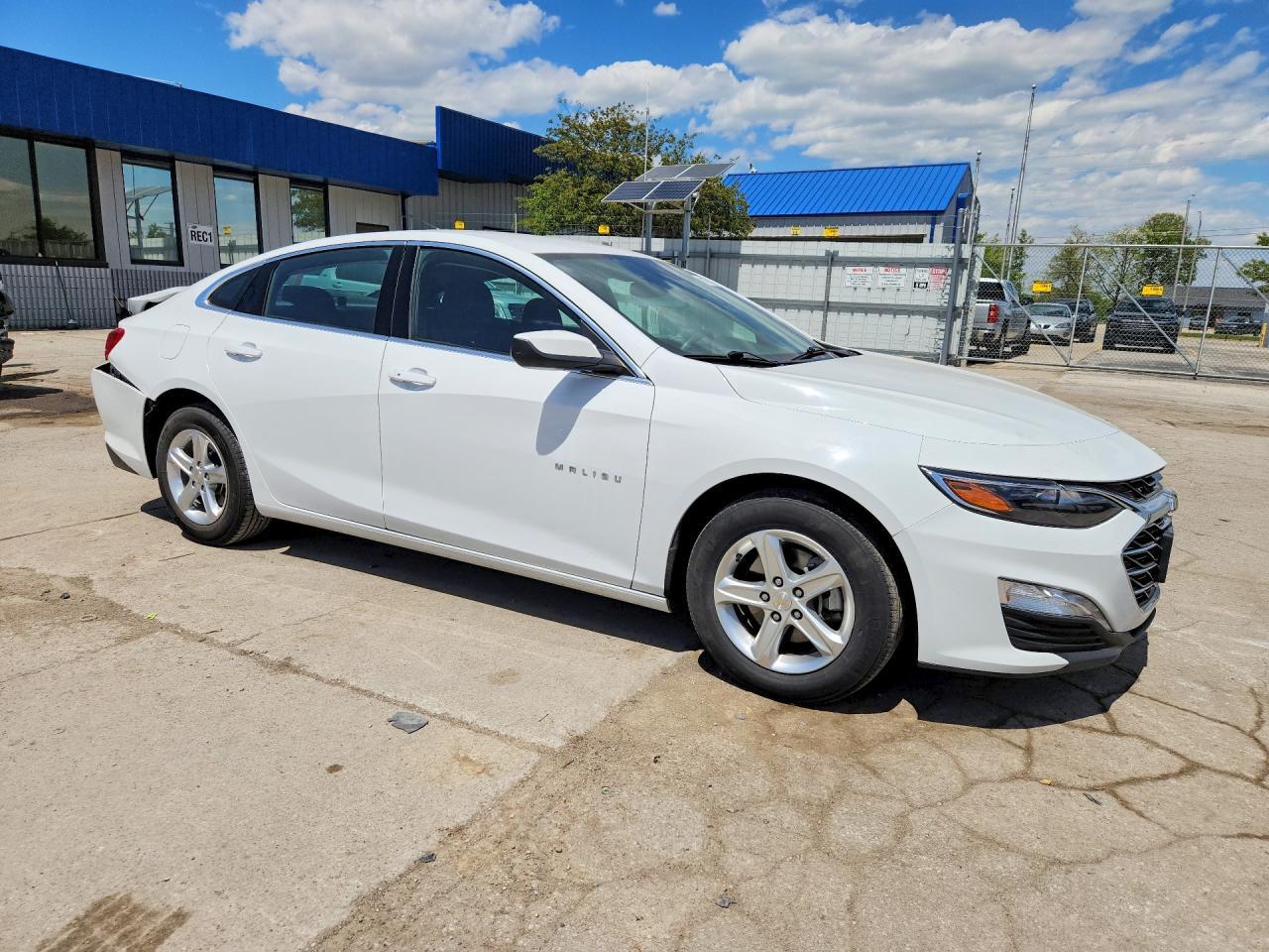 2023 Chevrolet Malibu Lt - Фото 4