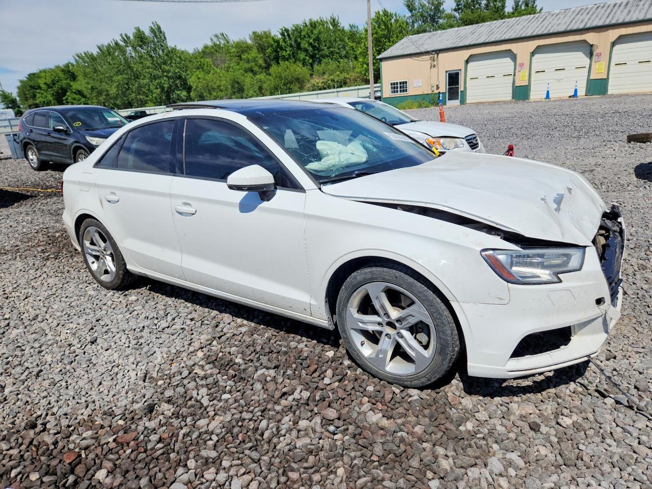 2017 Audi A3 Premium - Image 4