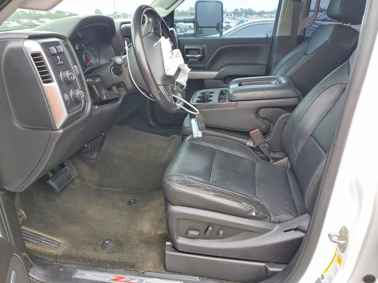 2017 Chevrolet Silverado K2500 Heavy Duty Lt - Image 7