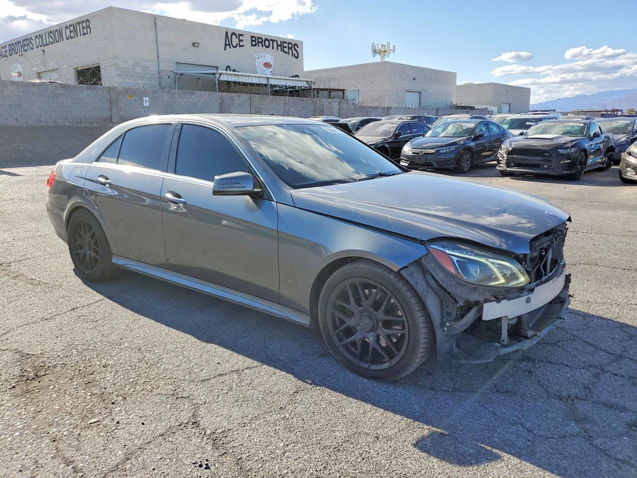 2016 Mercedes-Benz E 350 4Matic - Image 4