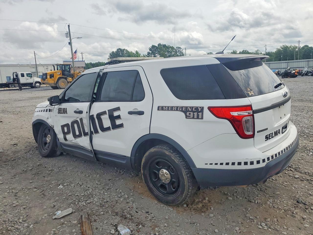 2015 Ford Explorer Police Interceptor - Image 2