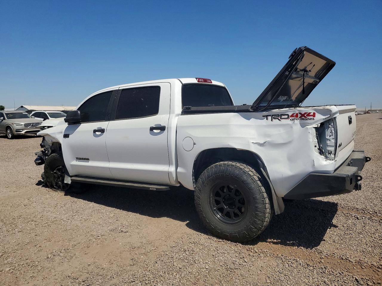 2019 Toyota Tundra Sr5 - Image 2