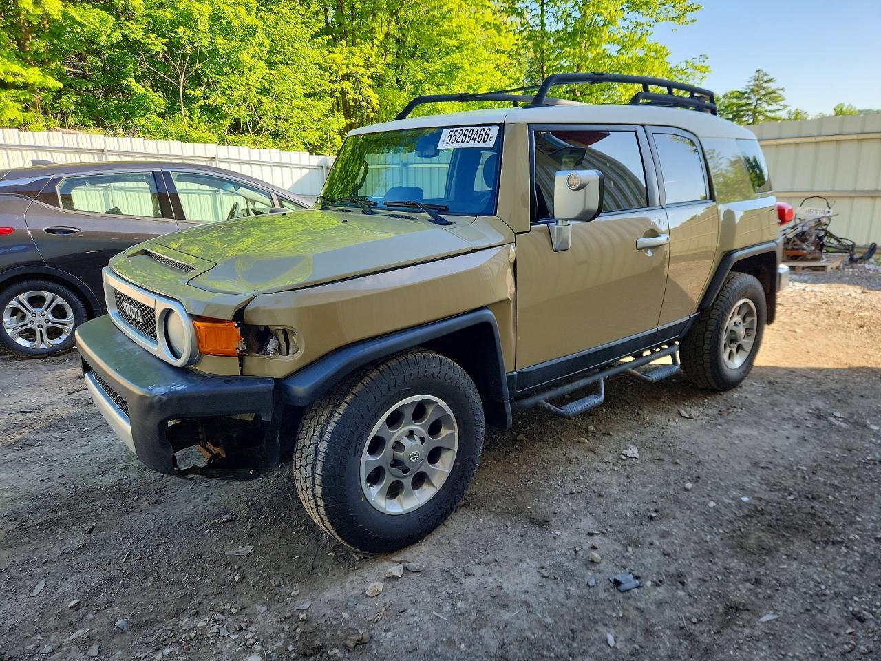 2011 Toyota Fj Cruiser Base
