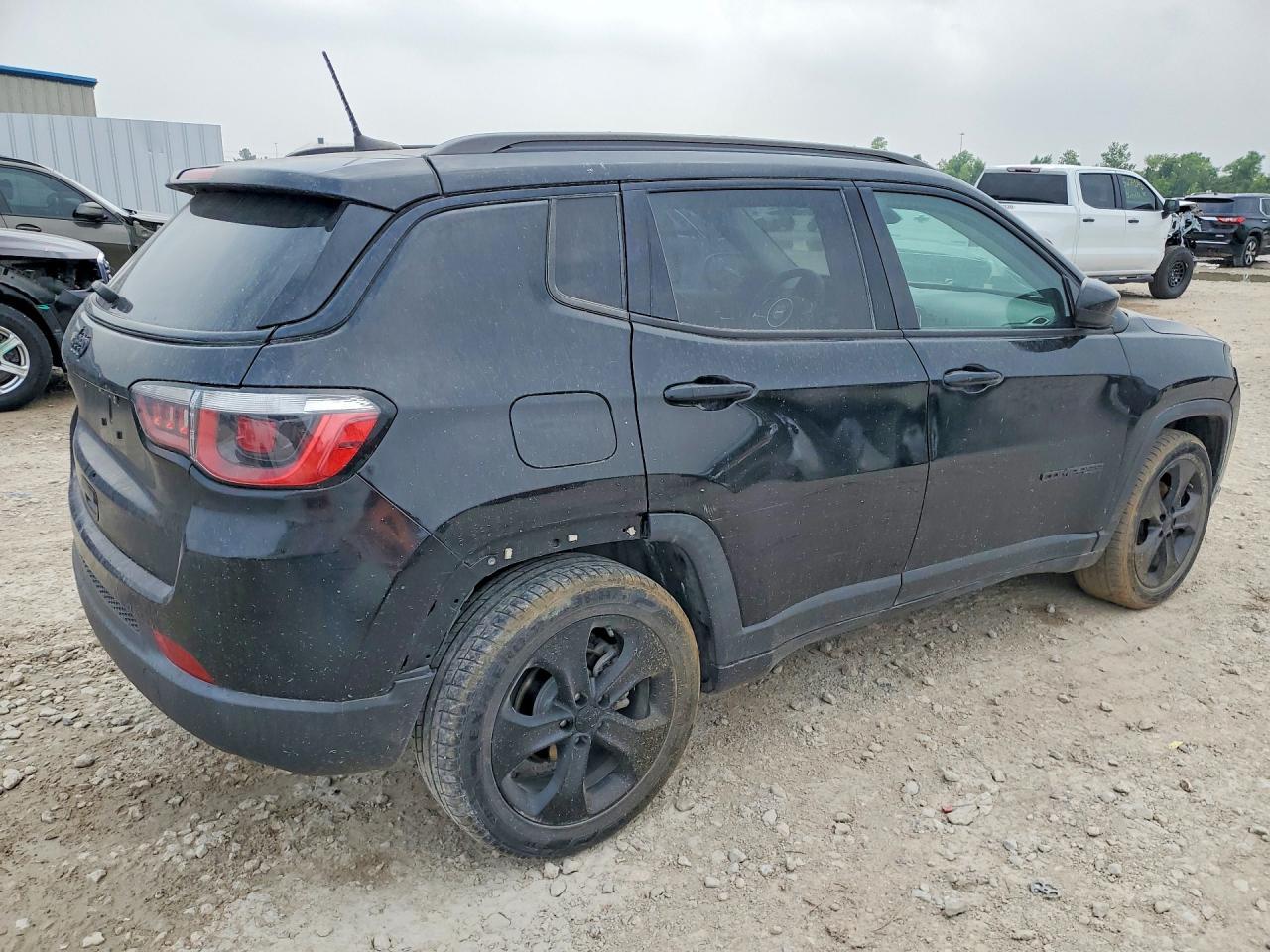 2019 Jeep Compass Latitude - Фото 3