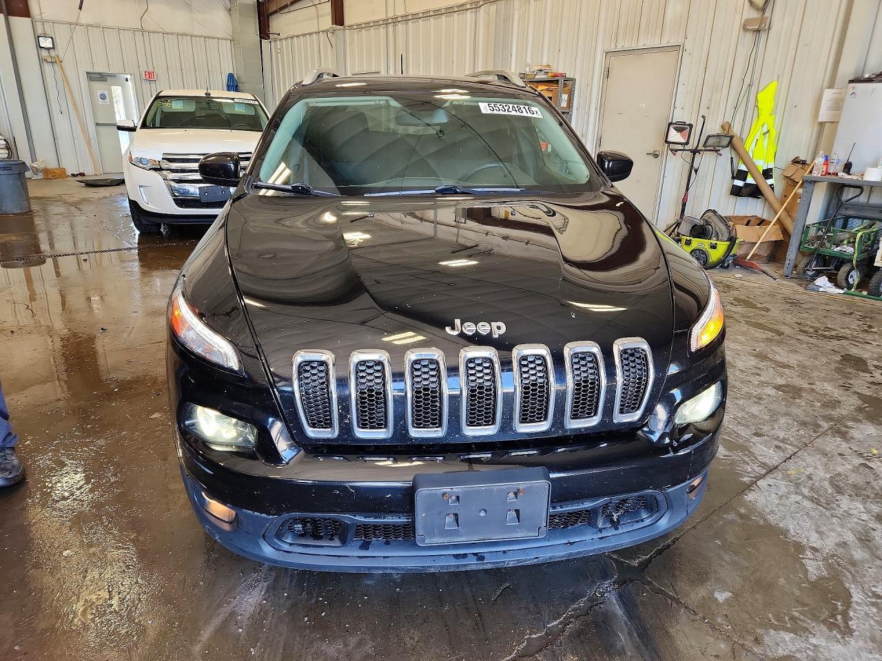 2017 Jeep Cherokee Latitude - Image 5