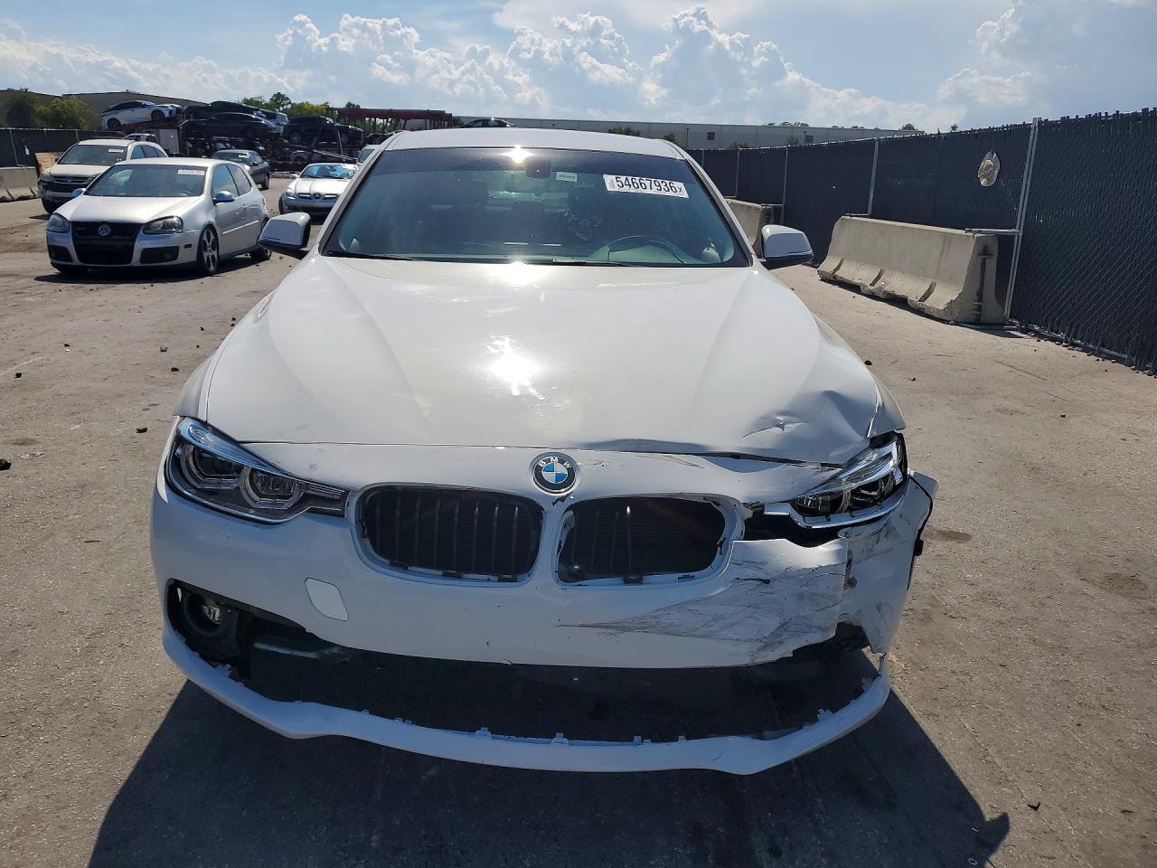2018 BMW 320 I - Фото 5