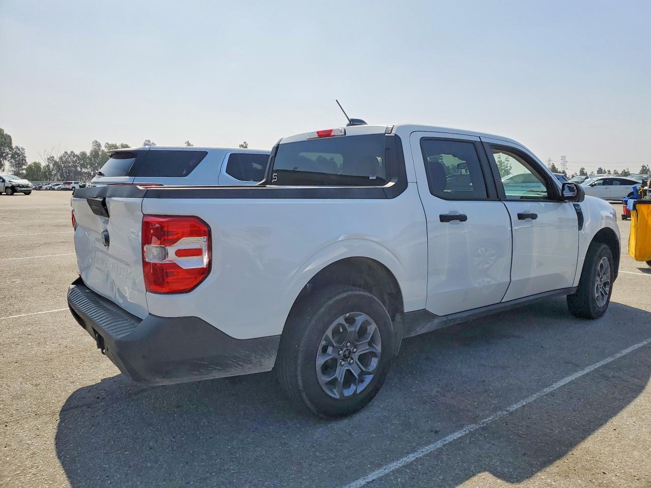 2025 Ford Maverick Xlt - Фото 3