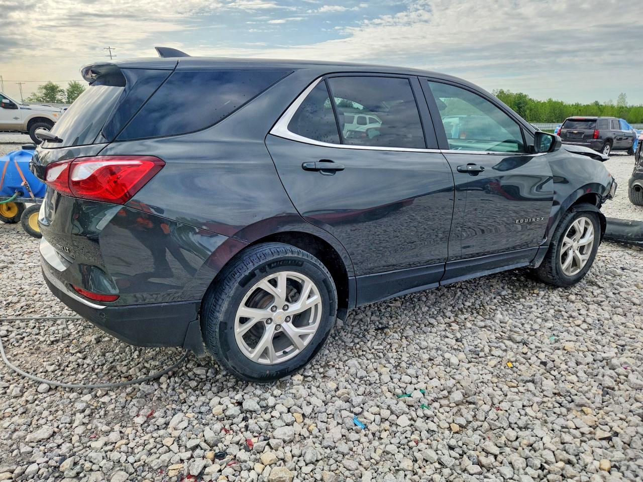 2021 Chevrolet Equinox Lt - Фото 3