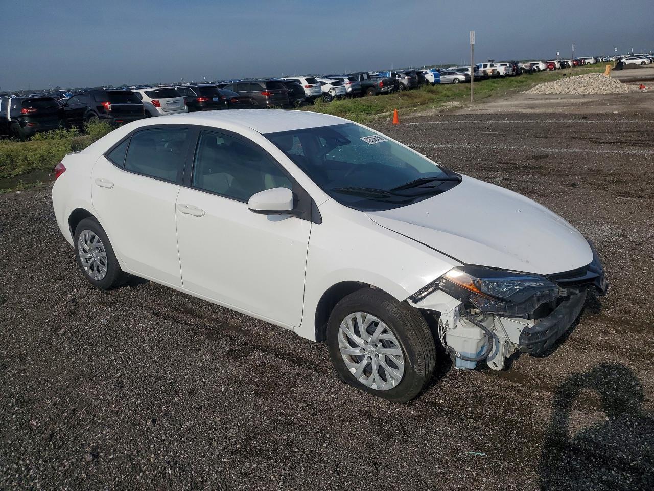 2018 Toyota Corolla Le - Фото 4