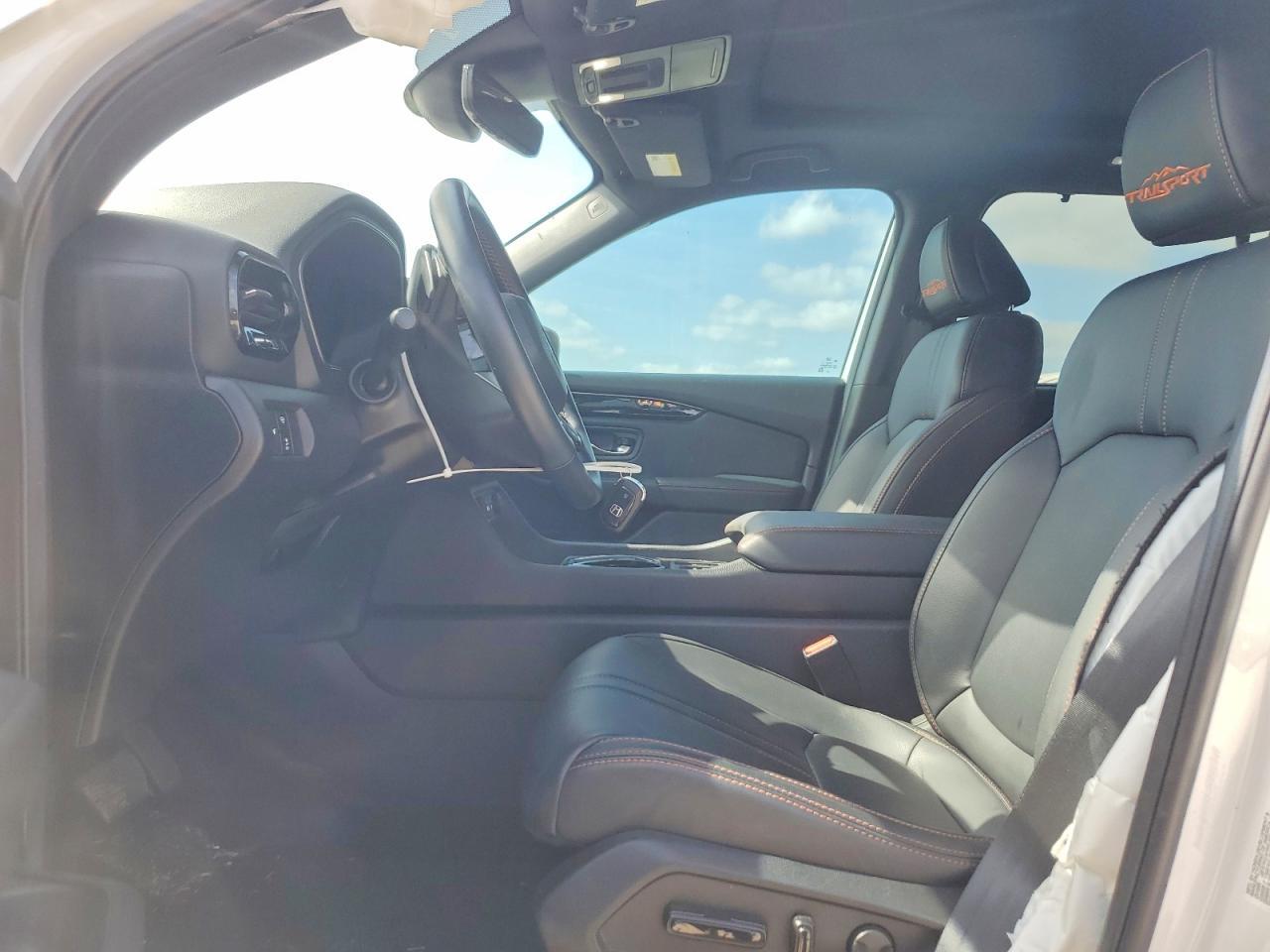 2025 Honda Pilot Trailsport - Image 7