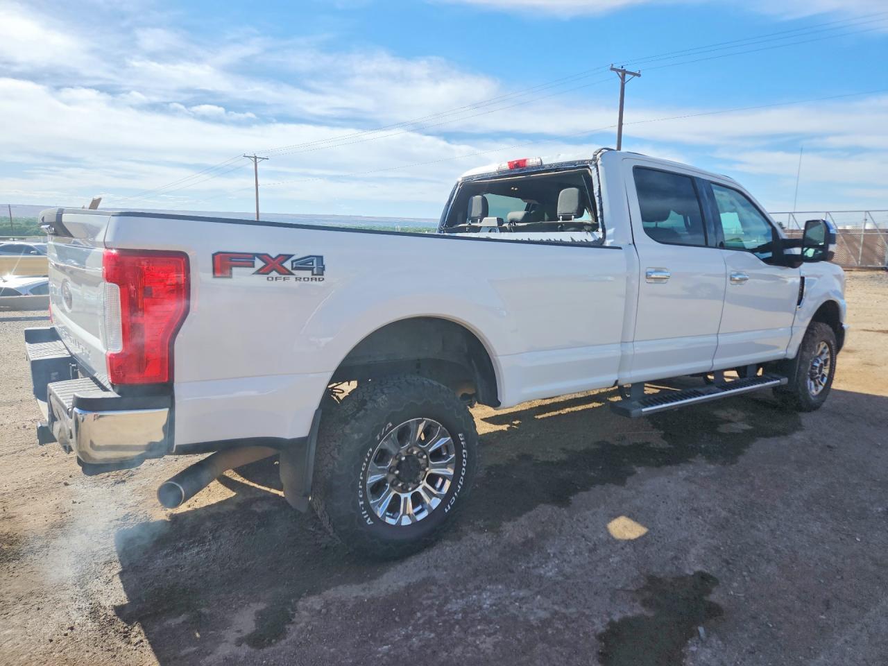 2018 Ford F250 Super Duty - Image 3