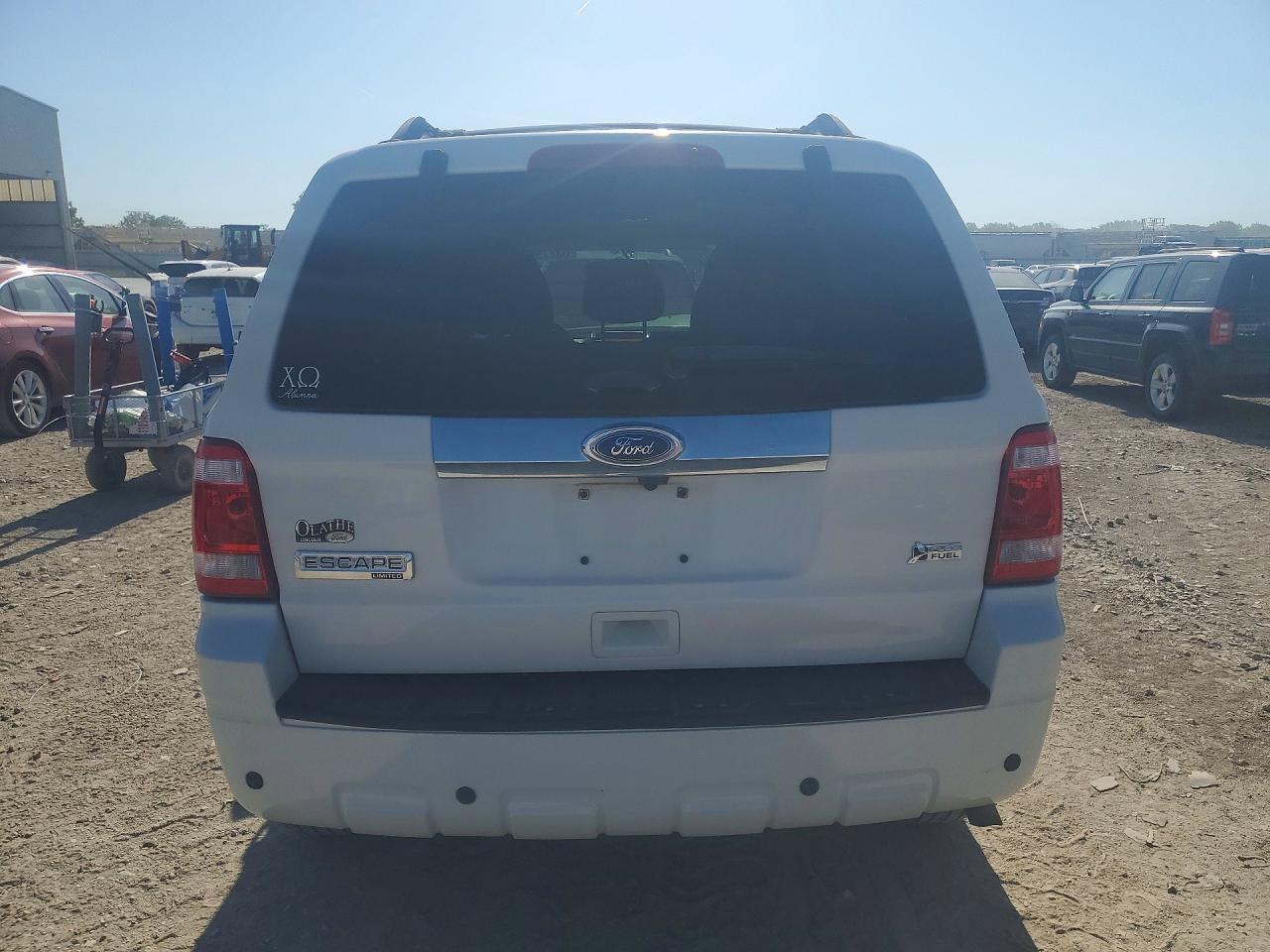 2012 Ford Escape Limited - Image 6