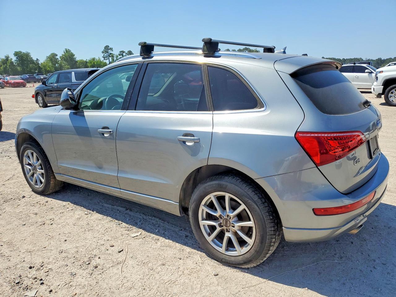 2010 Audi Q5 - Фото 2