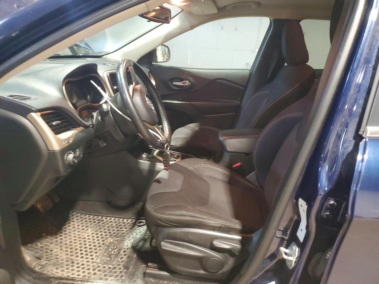 2015 Jeep Cherokee Latitude - Фото 7