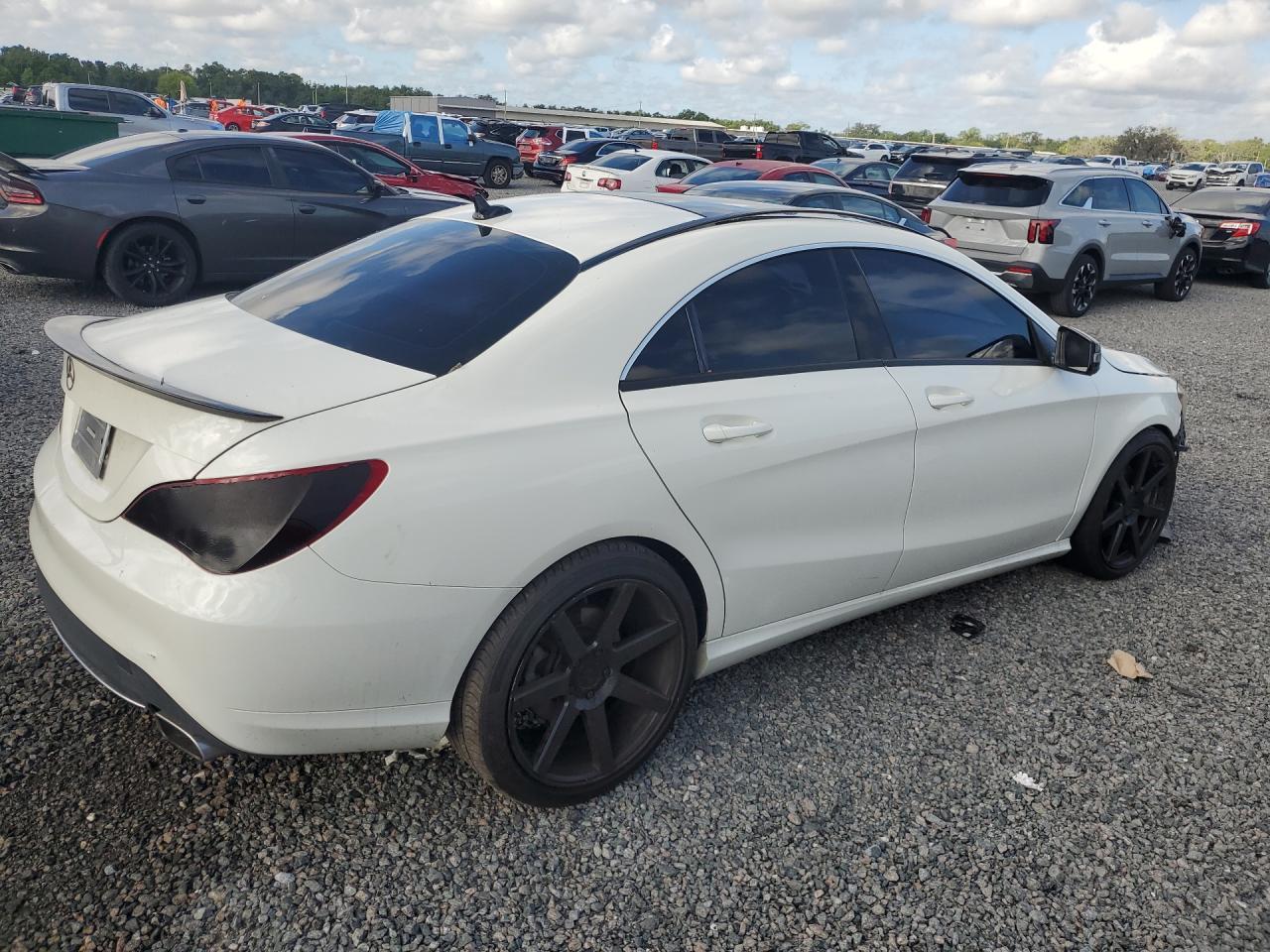2014 Mercedes-Benz Cla 250 - Фото 3