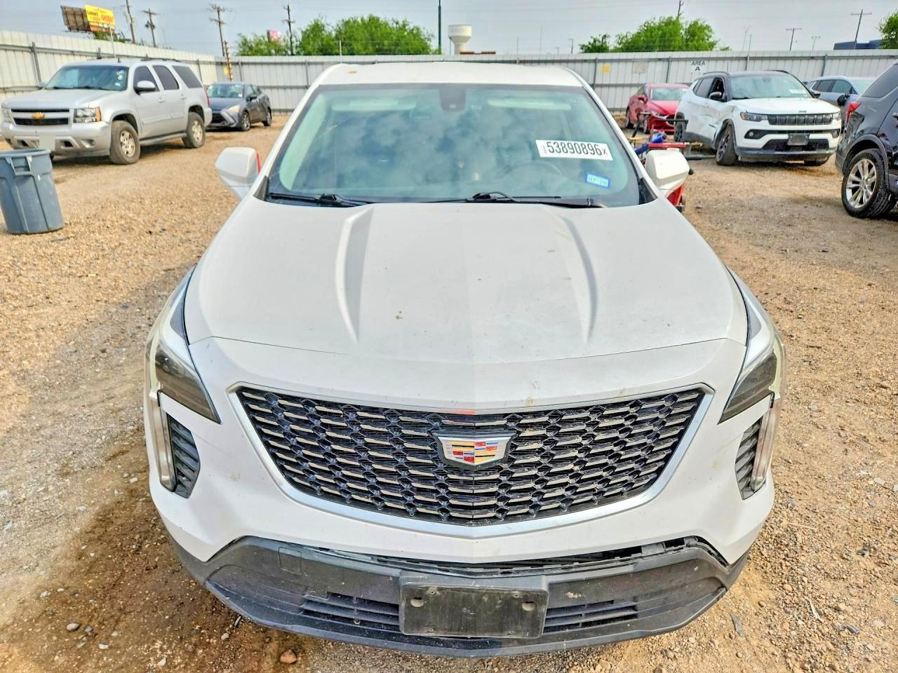 2019 Cadillac Xt4 Luxury - Image 5
