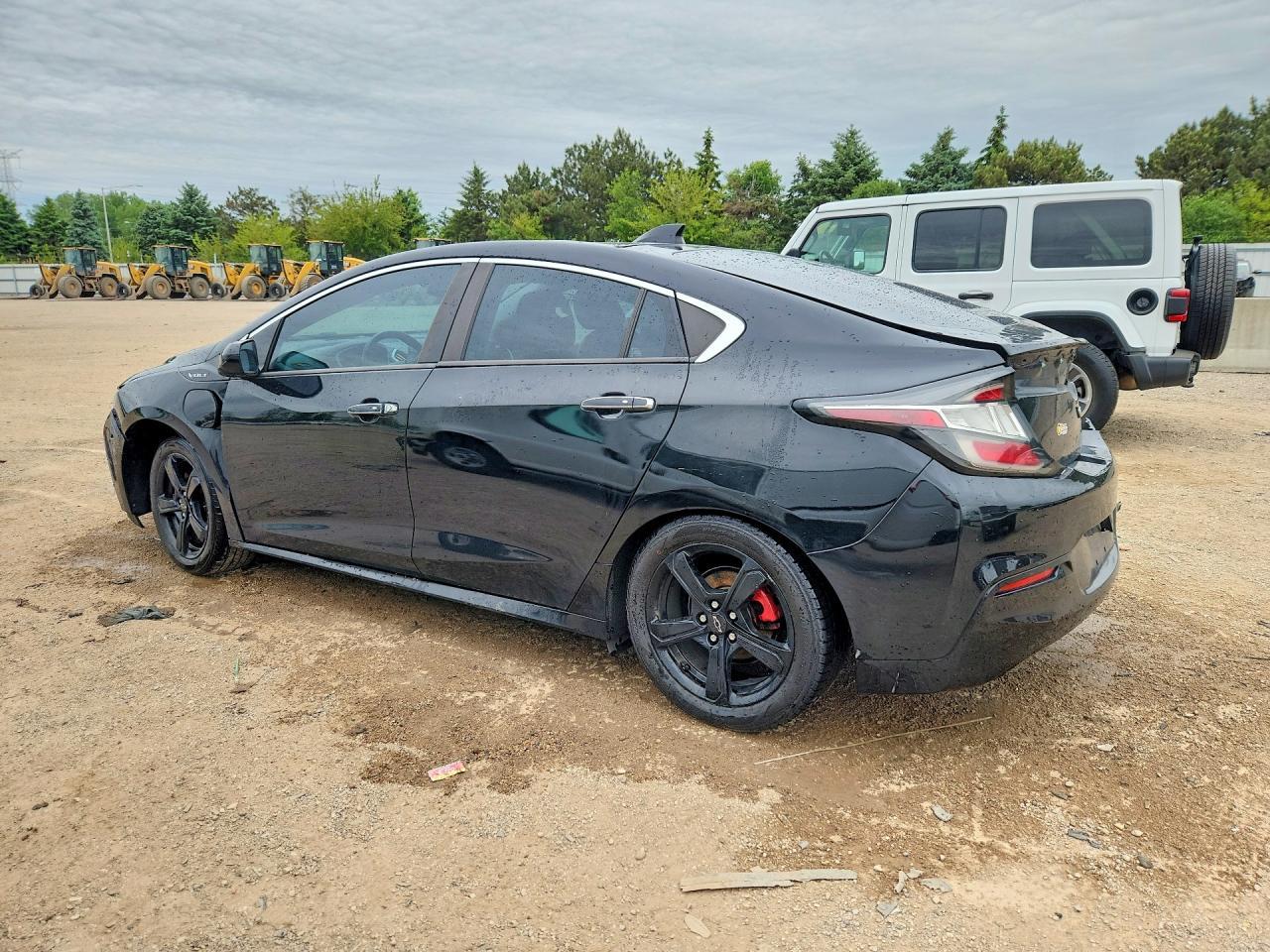2018 Chevrolet Volt Lt - Фото 2